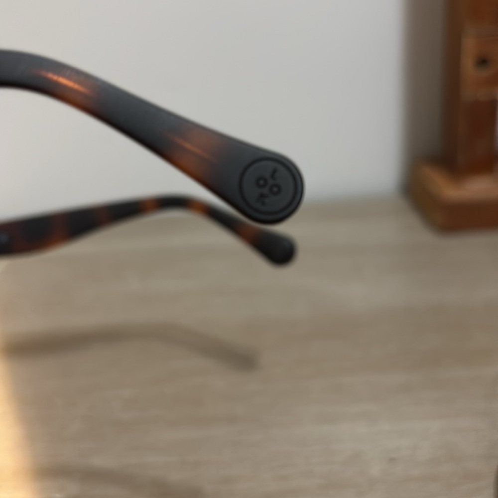 Look optic laurel Stylish Tortoiseshell Sunglasses - Picture 3 of 11